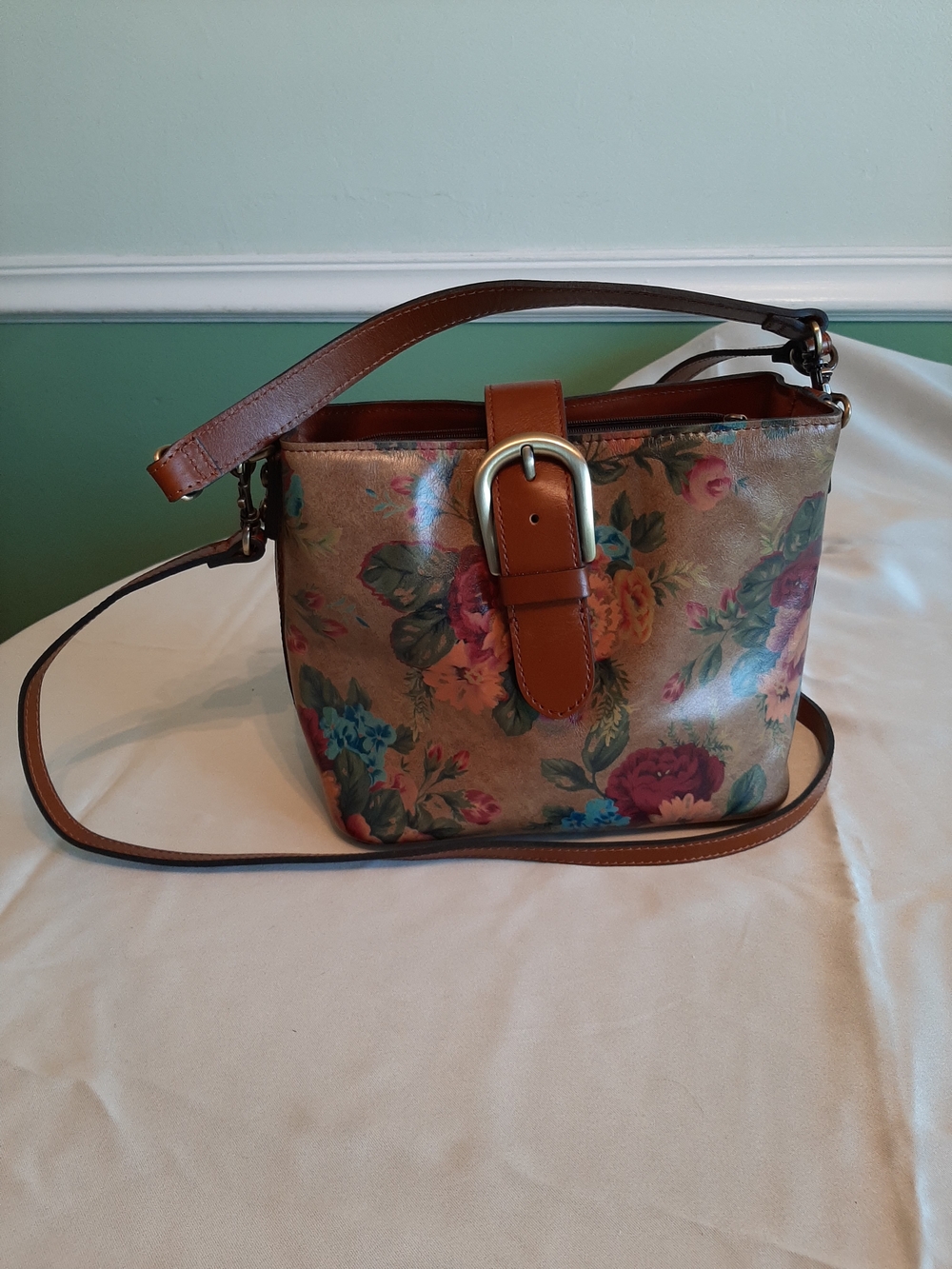 Patricia Nash Irving Bucket Handbag Vintage Victoria Garden Bag.